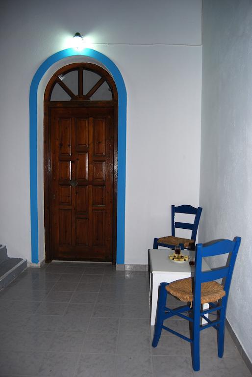 Apollo Rooms Perissa  Kamer foto